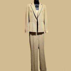 Ladies Business Suit